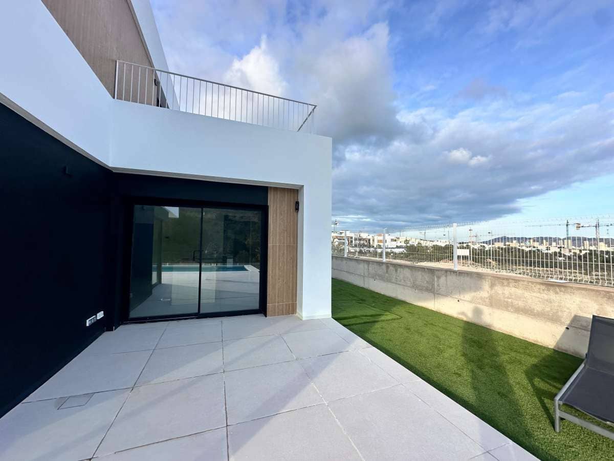 4 soverom Villa til salgs i Finestrat med svømmebasseng garasje - € 990 000 (Ref: 10104245)