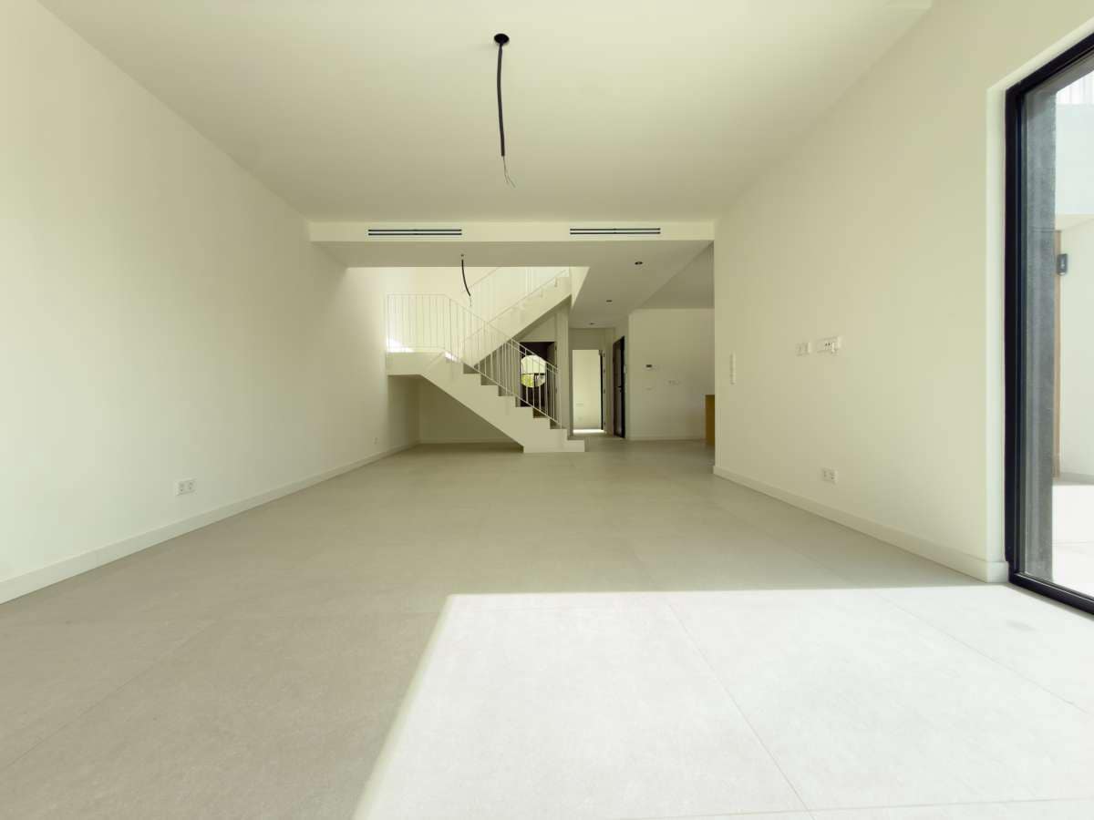 Chalet de 3 habitaciones en Finestrat en venta con piscina garaje - 850.000 € (Ref: 10104246)