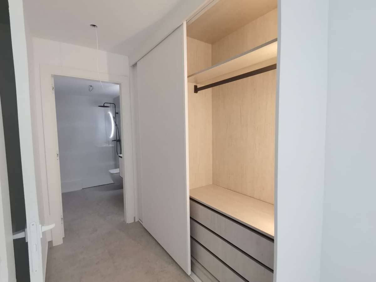 3 sypialnia Apartament na sprzedaż w Torrevieja z basenem garażem - 300 000 € (Ref: 10117250)