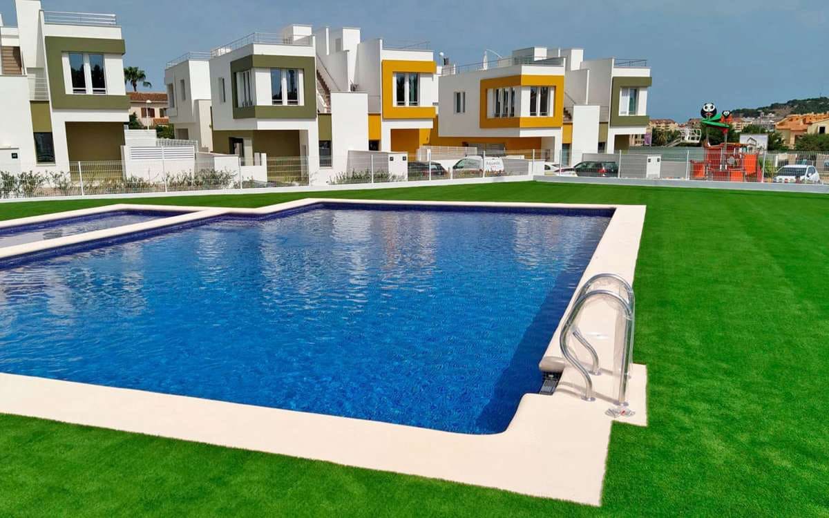 3 slaapkamer Halfvrijstaande villa te koop in Denia met zwembad garage - € 675.000 (Ref: 10117264)