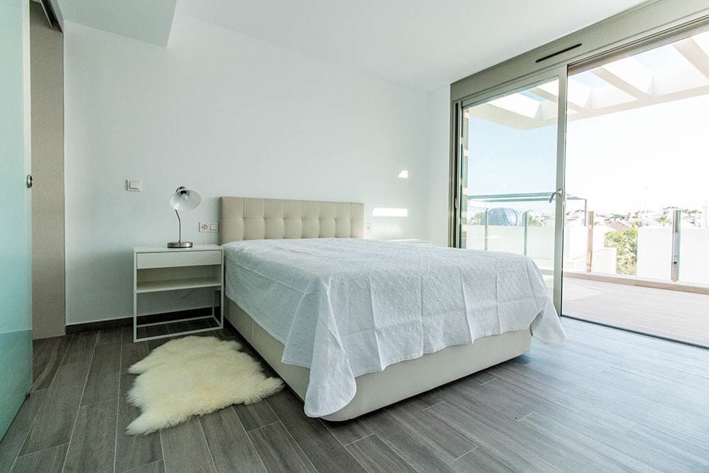 3 Zimmer Haus zu verkaufen in Villamartin mit Pool Garage - 669.900 € (Ref: 10117271)