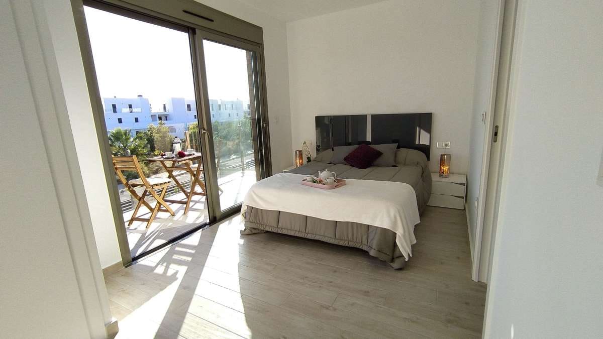 3 Zimmer Haus zu verkaufen in Villamartin mit Pool Garage - 669.900 € (Ref: 10117271)