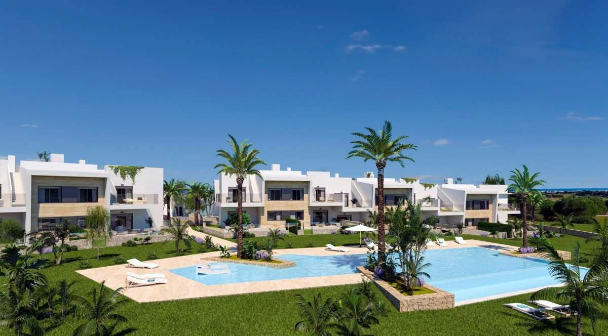 Apartamento de 3 habitaciones en Pinar de Campoverde en venta con piscina garaje - 329.900 € (Ref: 10117272)