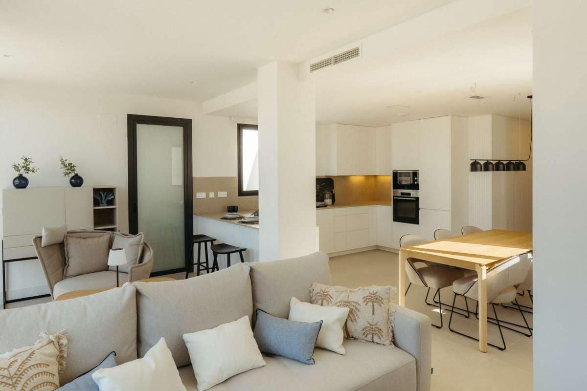 Apartamento de 3 habitaciones en Alfaz del Pi / L'Alfàs del Pi en venta con piscina garaje - 850.000 € (Ref: 10117279)