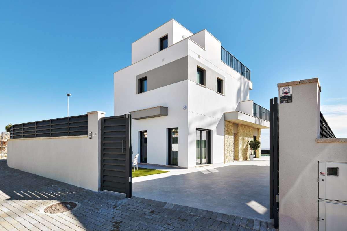 3 sypialnia Willa na sprzedaż w San Miguel de Salinas z basenem - 1 000 000 € (Ref: 10117280)
