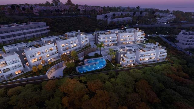 3 sypialnia Apartament na sprzedaż w Chullera, Manilva z basenem garażem - 460 885 € (Ref: 10117292)