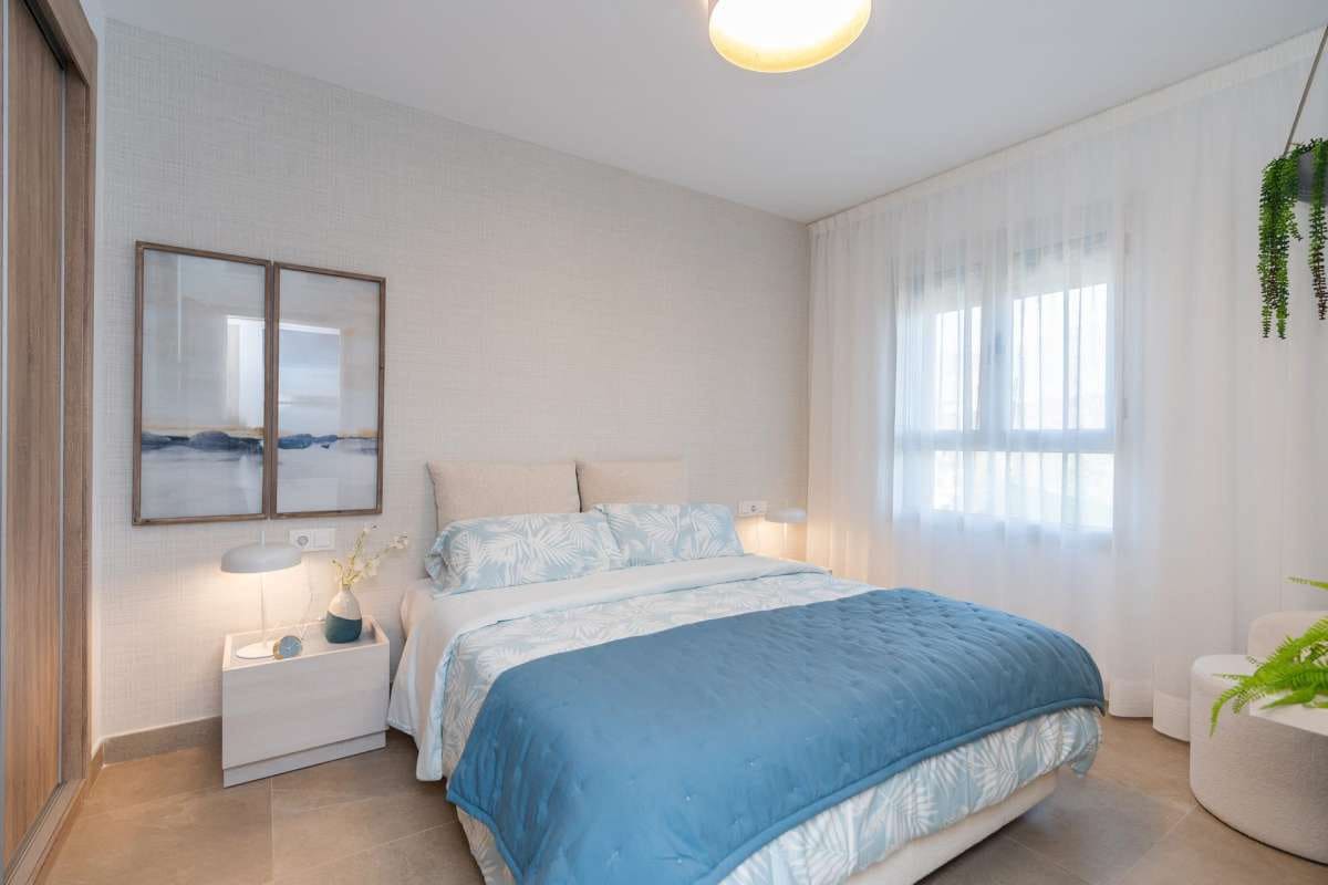 2 slaapkamer Appartement te koop in Estepona met zwembad garage - € 370.000 (Ref: 10117309)