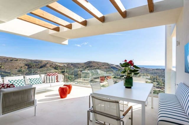 3 sovrum Lägenhet till salu i Montemayor - Marbella Club, Benahavís med pool garage - 895 000 € (Ref: 10117325)