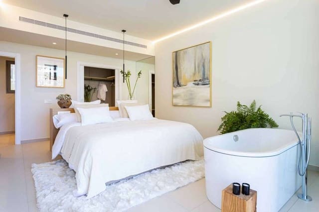 3 bedroom Villa for sale in La Capellania, Benalmádena with pool garage - € 1,190,000 (Ref: 10117334)