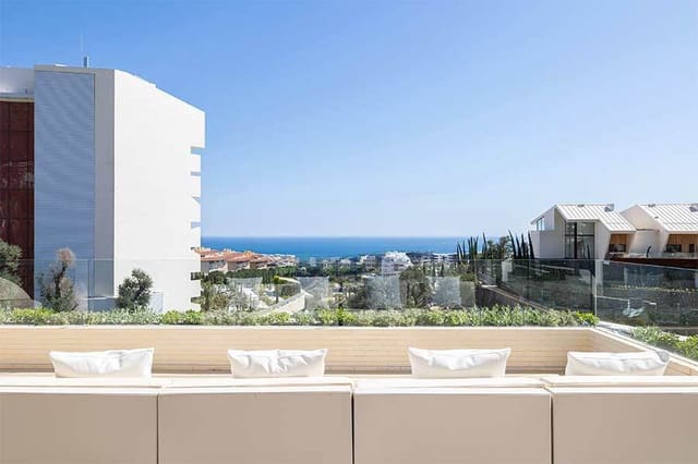 Apartamento de 2 habitaciones en La Capellania, Benalmádena en venta con piscina - 2.530.000 € (Ref: 10117365)