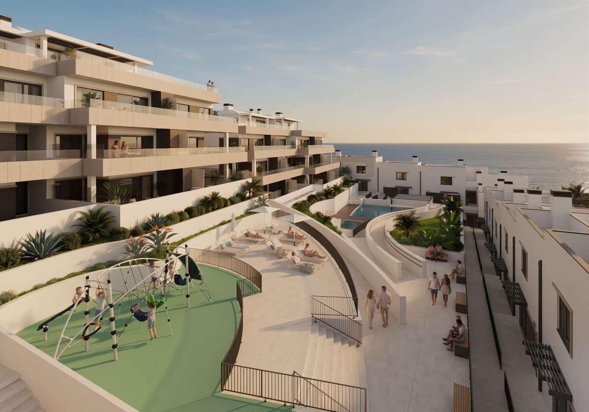2 quarto Apartamento para venda em La Linea de la Concepcion com piscina garagem - 440 000 € (Ref: 10185543)