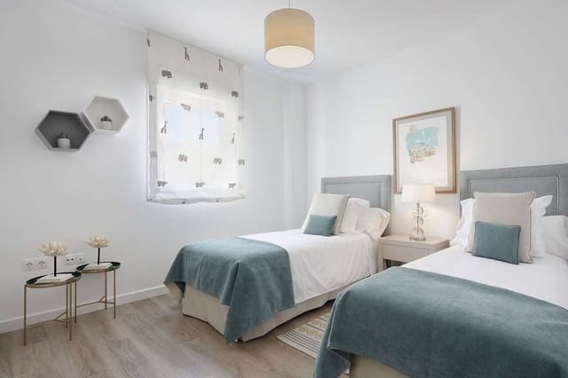 Apartamento de 2 habitaciones en Rodeo Alto - Guadaiza - La Campana, Marbella en venta con piscina garaje - 518.000 € (Ref: 10185642)