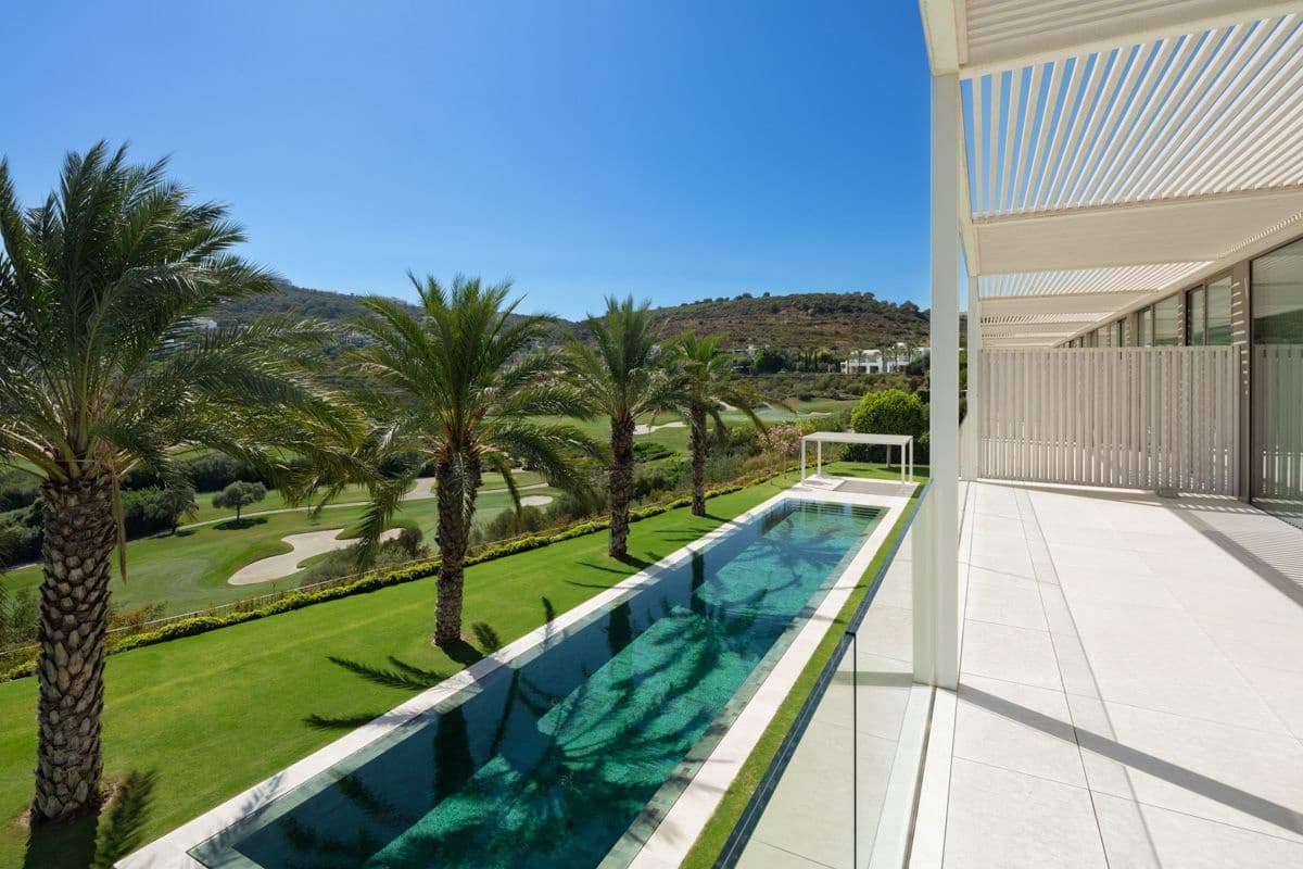 5 sypialnia Willa na sprzedaż w Casares z basenem garażem - 6 750 000 € (Ref: 10185659)