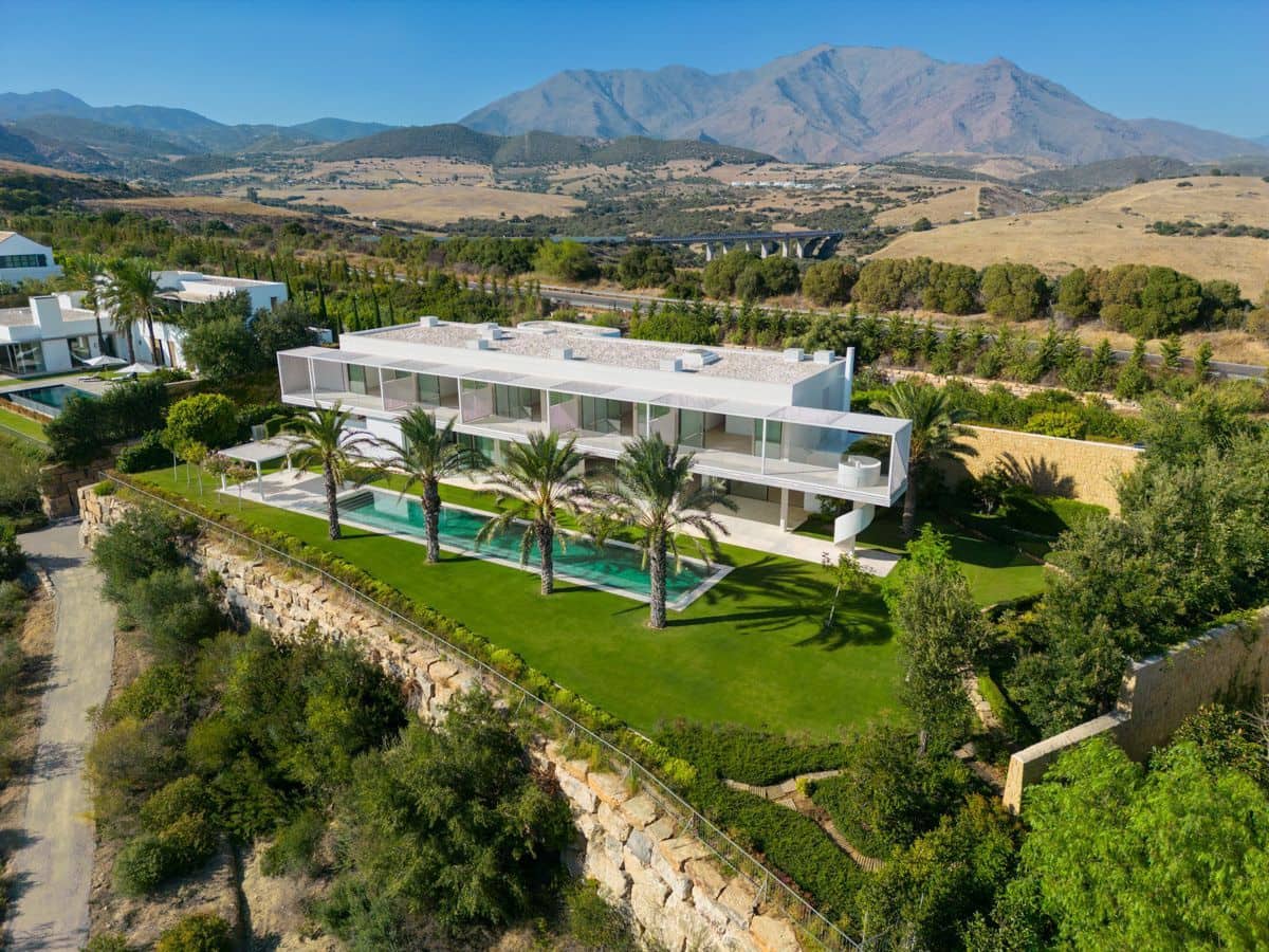 5 sypialnia Willa na sprzedaż w Casares z basenem garażem - 6 750 000 € (Ref: 10185659)