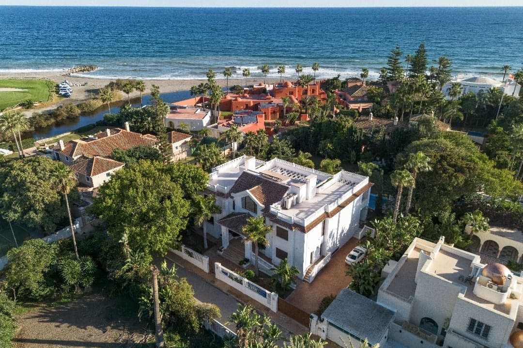7 soverom Villa til salgs i Atalaya-Isdabe med svømmebasseng garasje - € 4 750 000 (Ref: 10185710)