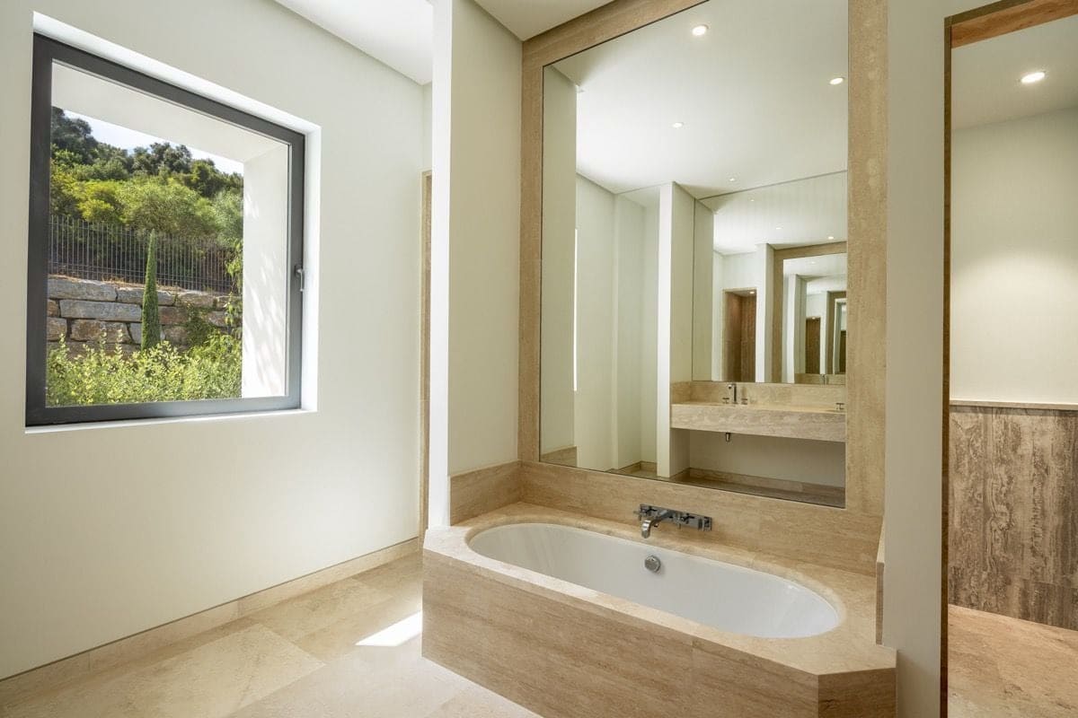 6 slaapkamer Villa te koop in Casares met zwembad garage - € 5.200.000 (Ref: 10185798)