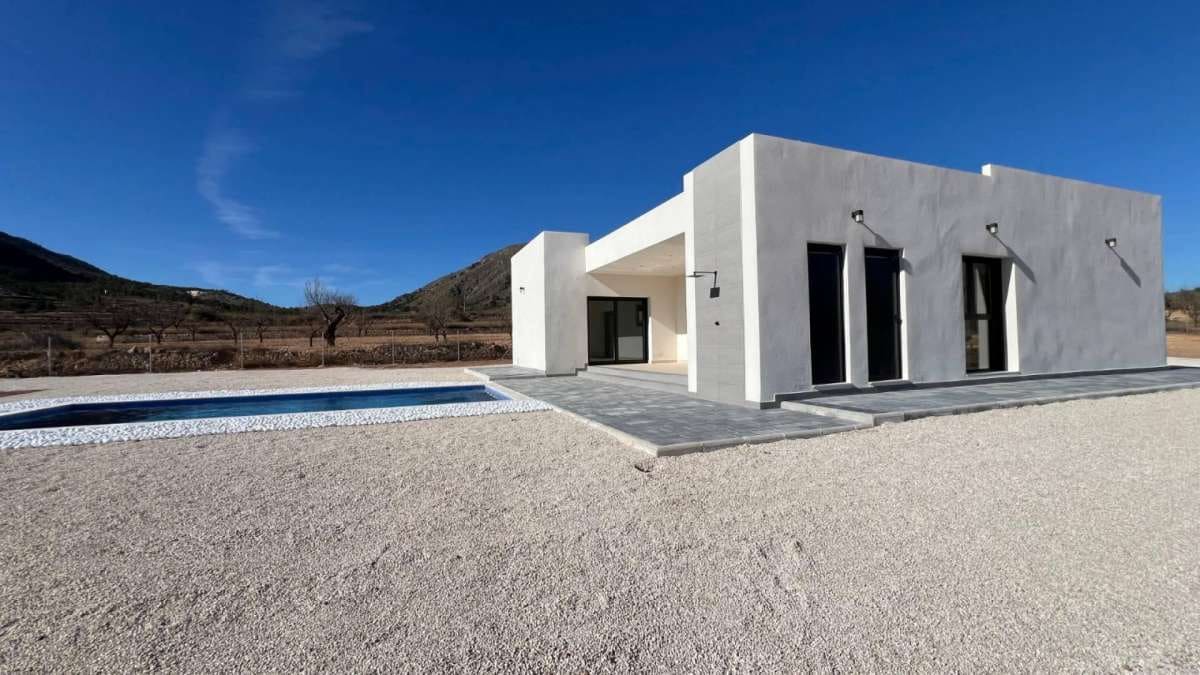 3 quarto Moradia para venda em Canada de la Lena com piscina garagem - 360 000 € (Ref: 10185817)
