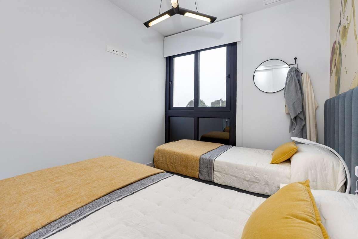 4 slaapkamer Villa te koop in Ciudad Quesada met zwembad garage - € 799.000 (Ref: 10185836)