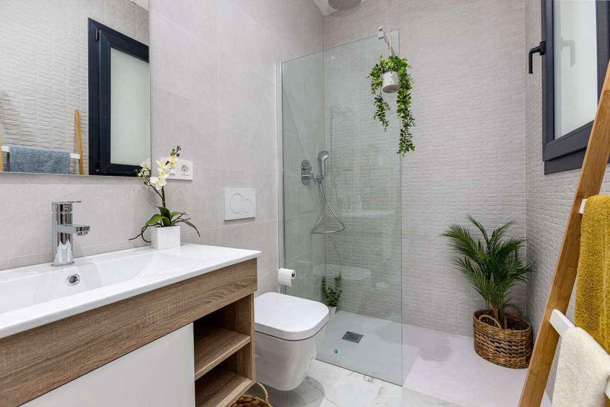 4 slaapkamer Villa te koop in Ciudad Quesada met zwembad garage - € 799.000 (Ref: 10185836)