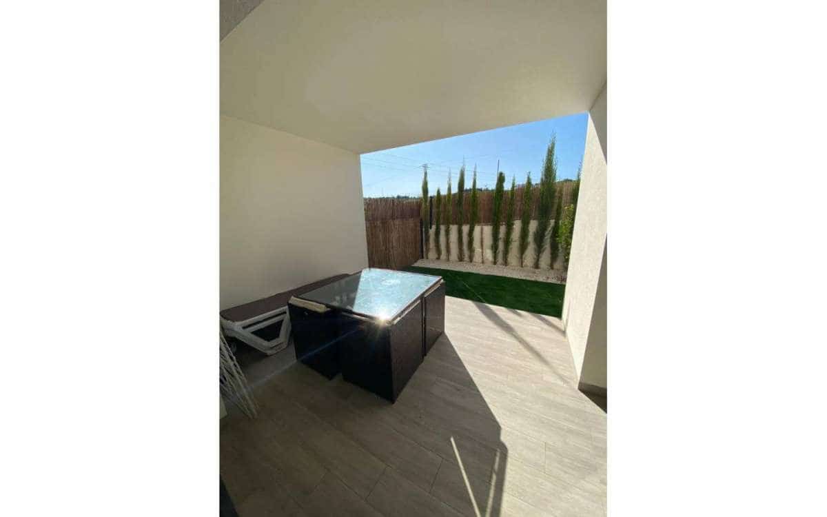 2 bedroom Apartment for sale in San Miguel de Salinas with pool €