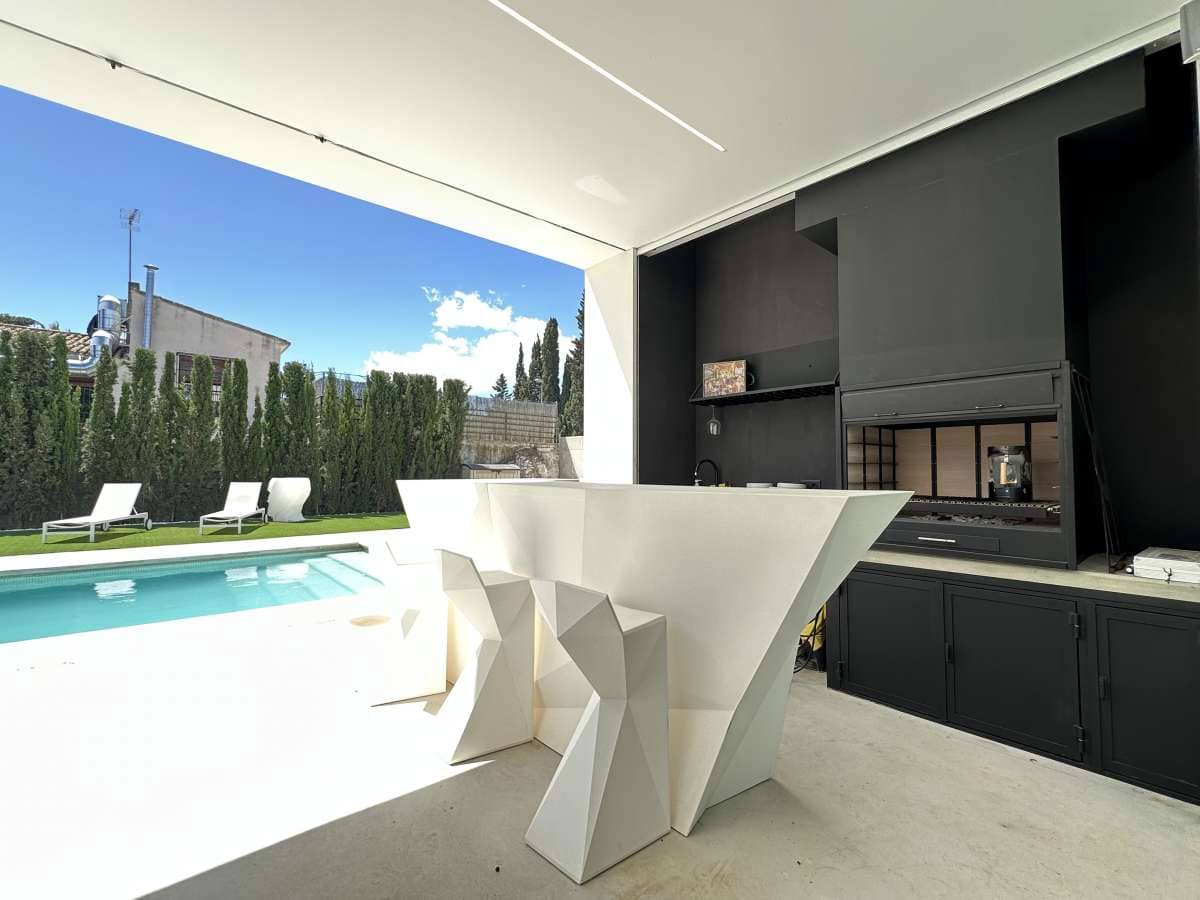 5 soverom Villa til salgs i Muchamiel / Mutxamel med svømmebasseng garasje - € 1 250 000 (Ref: 8936533)