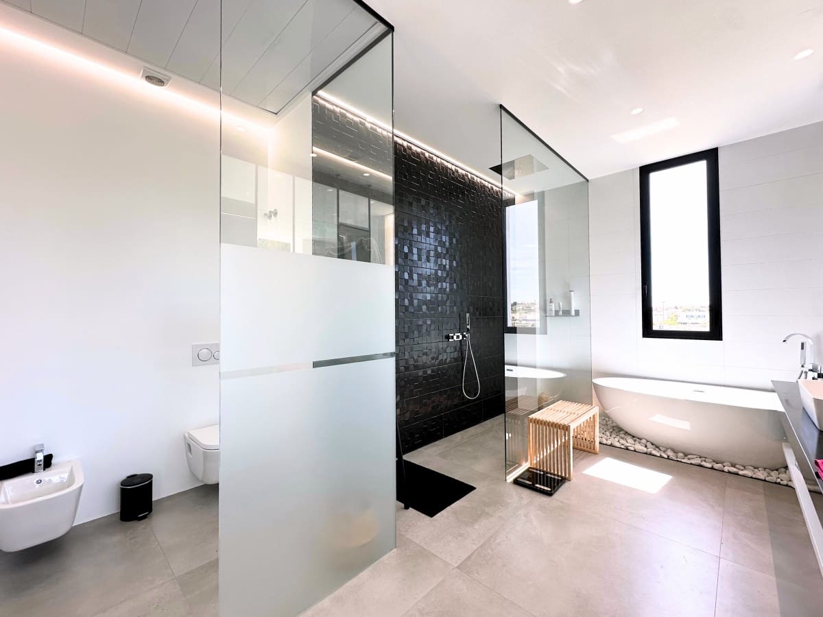 5 soverom Villa til salgs i Muchamiel / Mutxamel med svømmebasseng garasje - € 1 250 000 (Ref: 8936533)