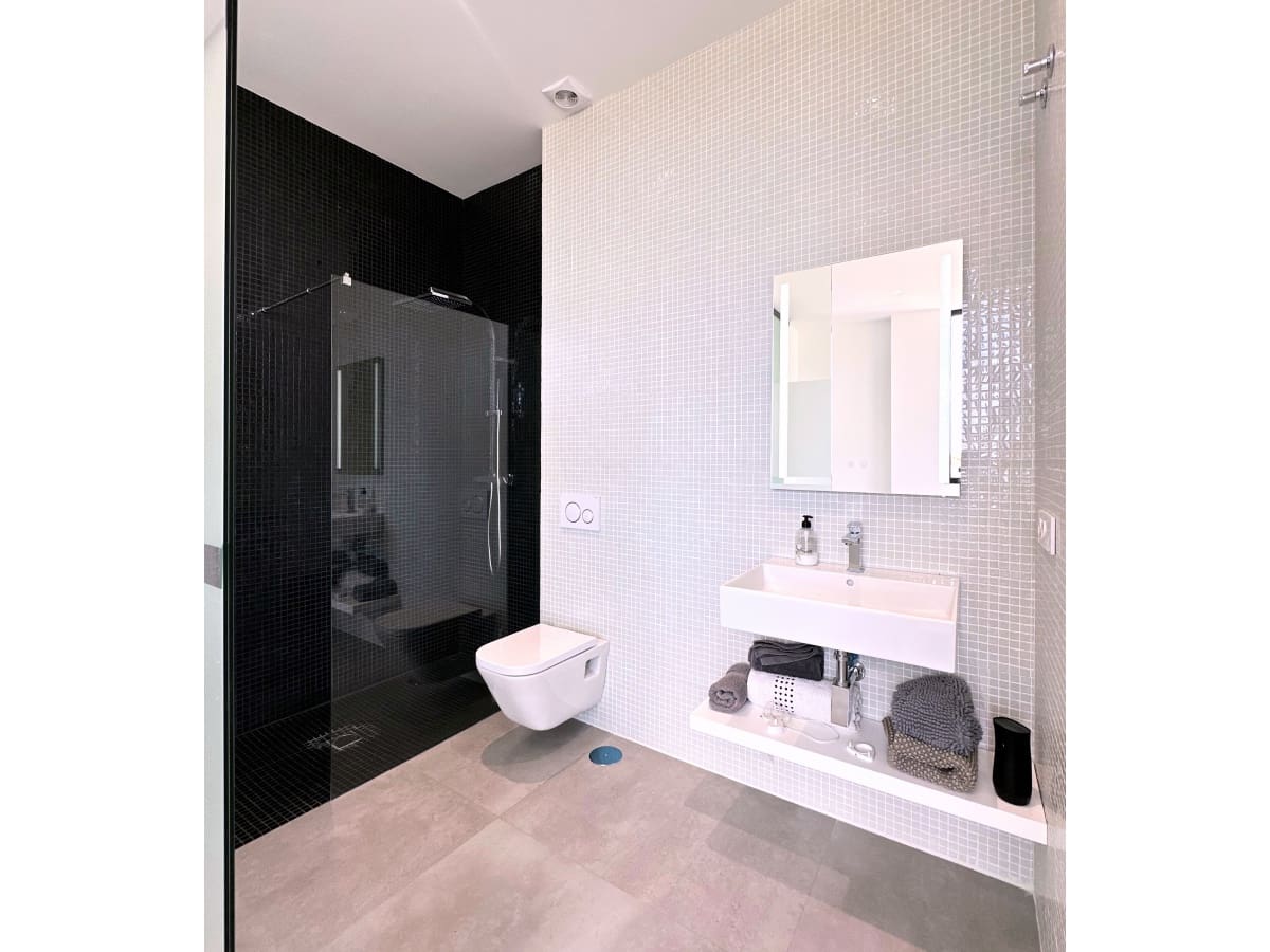 5 soverom Villa til salgs i Muchamiel / Mutxamel med svømmebasseng garasje - € 1 250 000 (Ref: 8936533)