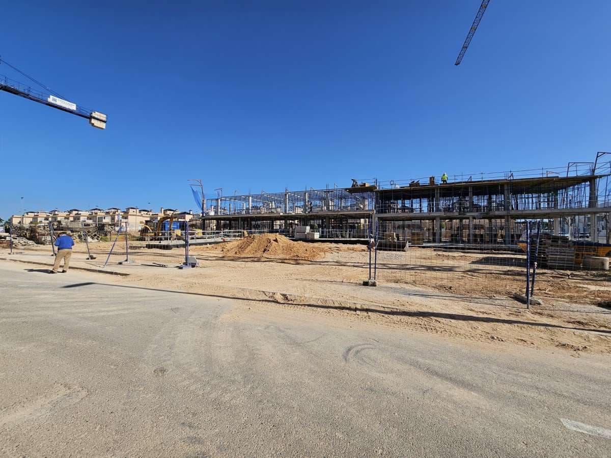 3 soverom Bungalow til salgs i Torre de la Horadada med garasje - € 380 000 (Ref: 9048195)