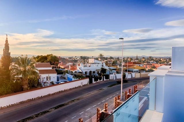 4 camera da letto Casa in vendita in Pilar de la Horadada ciudad, Pilar de la Horadada con piscina - 369.900 € (Rif: 9048291)