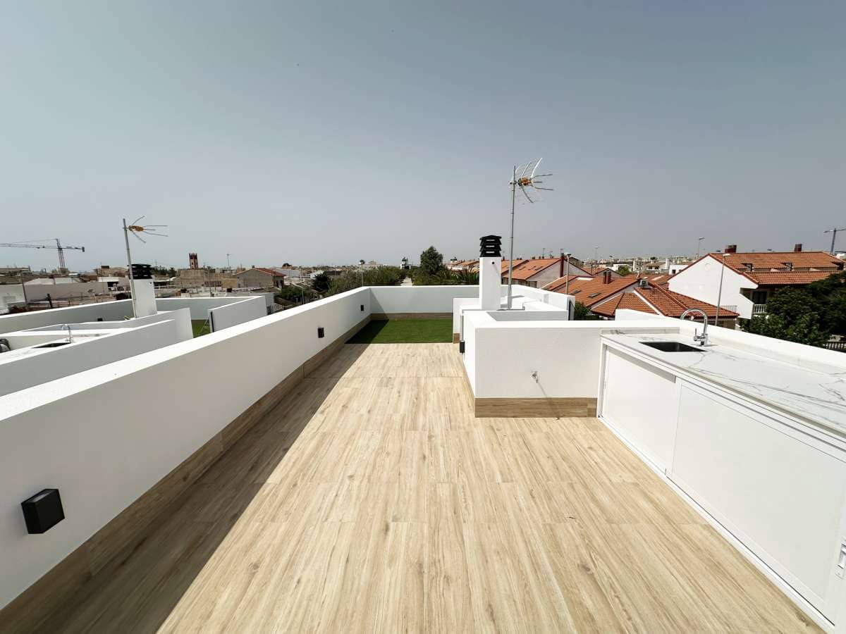 3 sypialnia Willa na sprzedaż w Torre de la Horadada z basenem garażem - 599 900 € (Ref: 9050194)