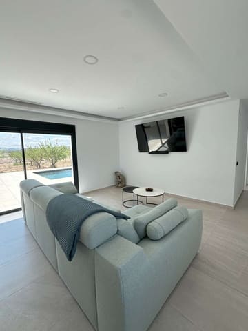 4 soverom Villa til salgs i Pinoso med svømmebasseng - € 465 000 (Ref: 9050211)