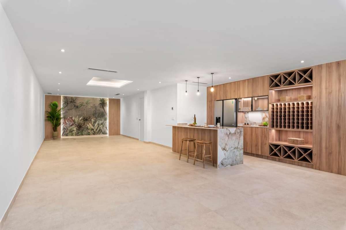 3 bedroom Villa for sale in Polop with pool garage - € 860,000 (Ref: 9053727)