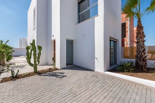 3 soveværelse Villa til salg i Las Lomas de Rame - Bahía Bella, Los Alcázares med swimmingpool - € 399.900 (Ref: 9070416)