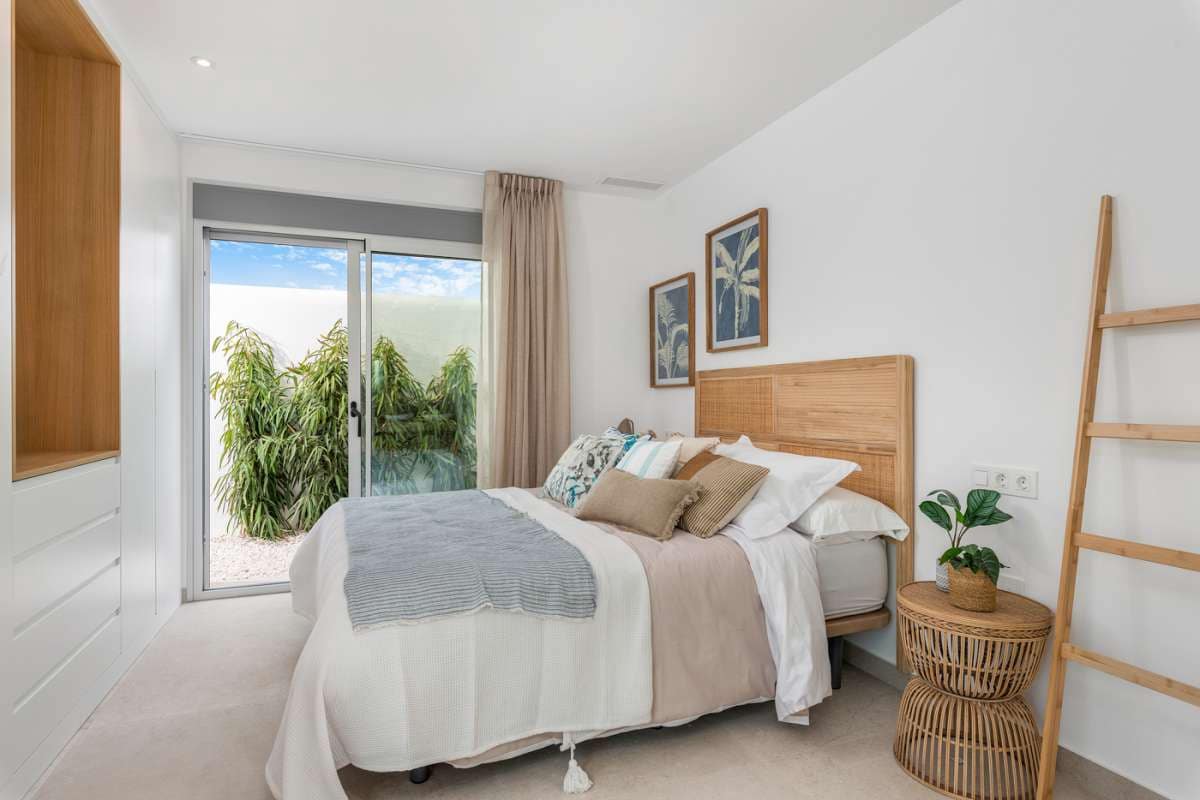 3 soveværelse Villa til salg i Los Alcazares med swimmingpool garage - € 399.900 (Ref: 9070416)