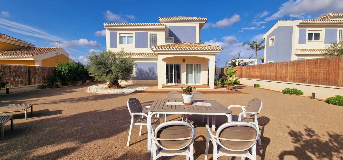 4 soveværelse Villa til salg i Purias med garage - € 422.000 (Ref: 9070431)