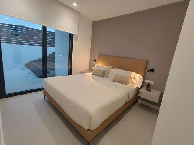 3 sypialnia Willa na sprzedaż w Ciudad Quesada, Rojales z basenem garażem - 690 000 € (Ref: 9118376)