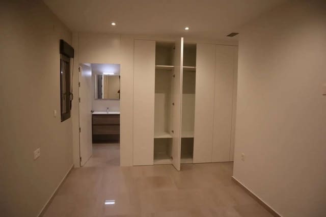 3 quarto Moradia para venda em Aspe com piscina garagem - 360 000 € (Ref: 9124041)