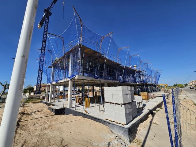 2 camera da letto Bungalow in vendita in Torre de la Horadada, Pilar de la Horadada con garage - 385.000 € (Rif: 9124060)