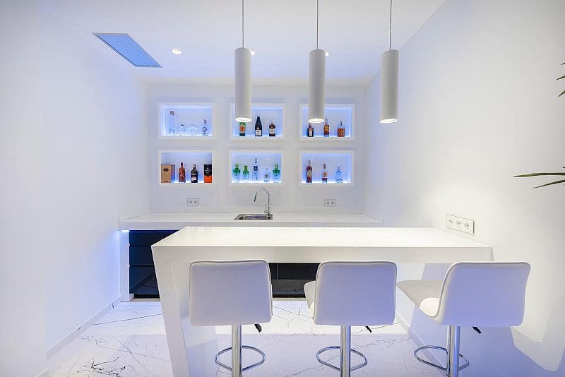 4 sypialnia Willa na sprzedaż w Calpe / Calp z basenem garażem - 2 800 000 € (Ref: 9124078)