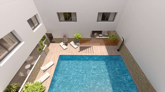 3 soveværelse Lejlighed til salg i Las Piscinas Naturales, Torrevieja med swimmingpool - € 599.000 (Ref: 9124079)
