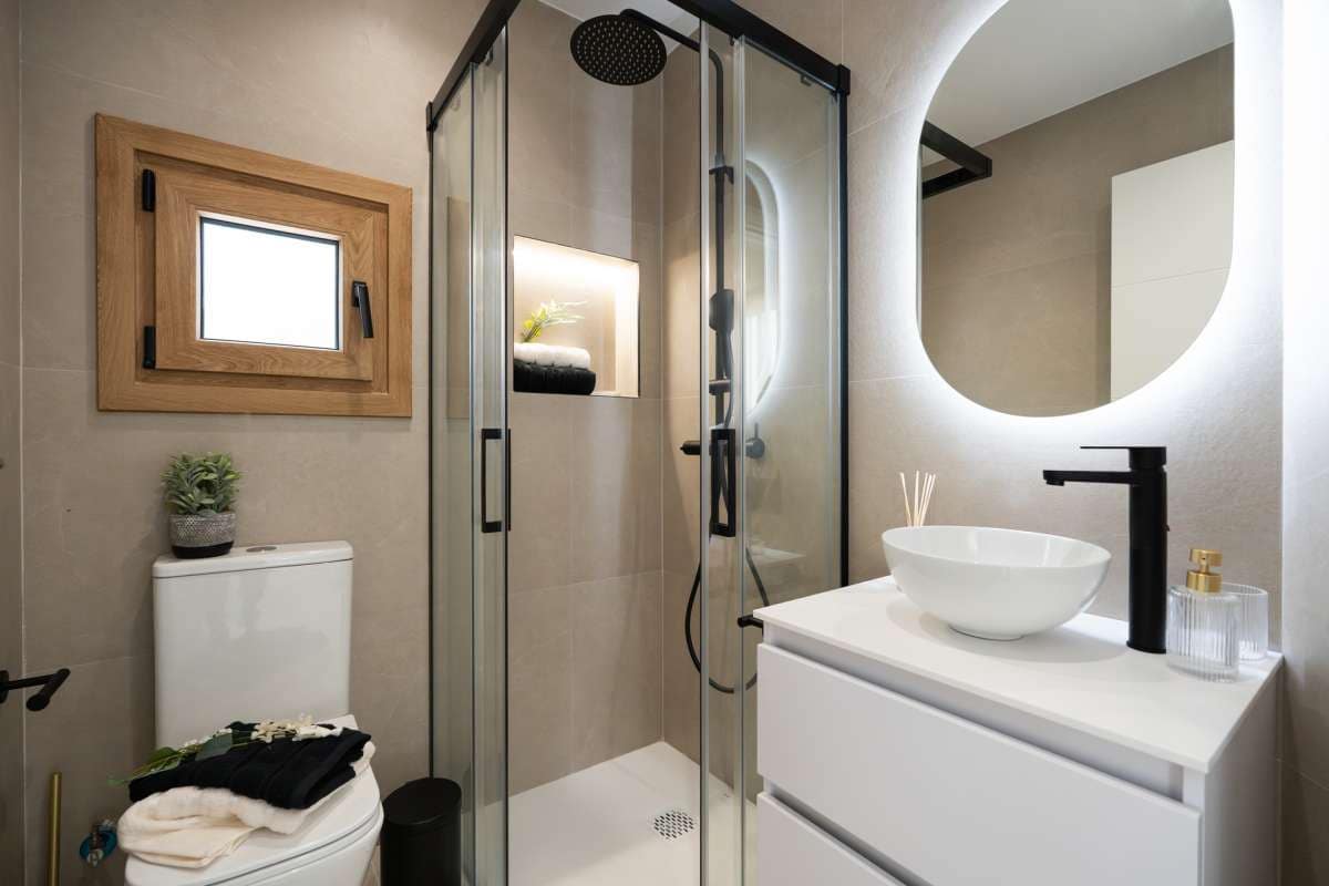 4 soveværelse Villa til salg i Orihuela Costa med swimmingpool garage - € 1.350.000 (Ref: 9124081)