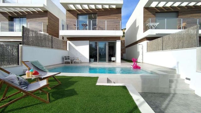 3 makuuhuone Huvila myytävänä paikassa La Florida, Orihuela mukana uima-altaan - 575 000 € (Ref: 9124254)