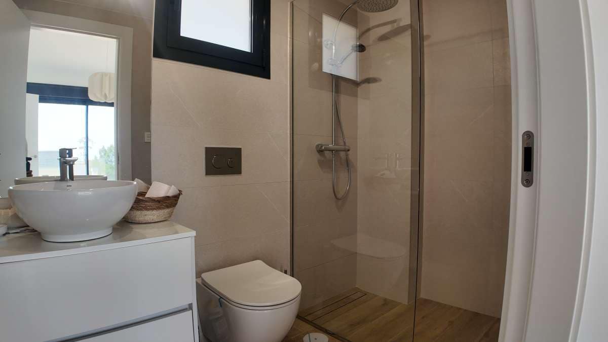 3 bedroom Villa for sale in Polop with pool garage - € 549,900 (Ref: 9184876)