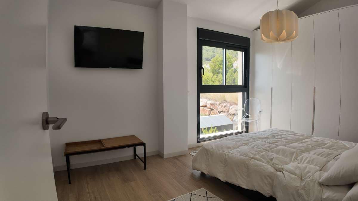 3 bedroom Villa for sale in Polop with pool garage - € 549,900 (Ref: 9184876)