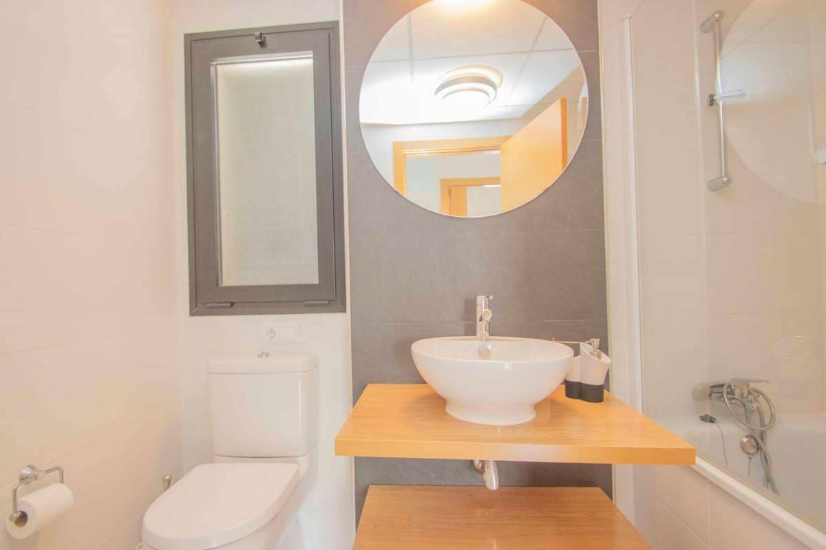 3 bedroom Villa for sale in Polop with pool garage - € 530,000 (Ref: 9380948)