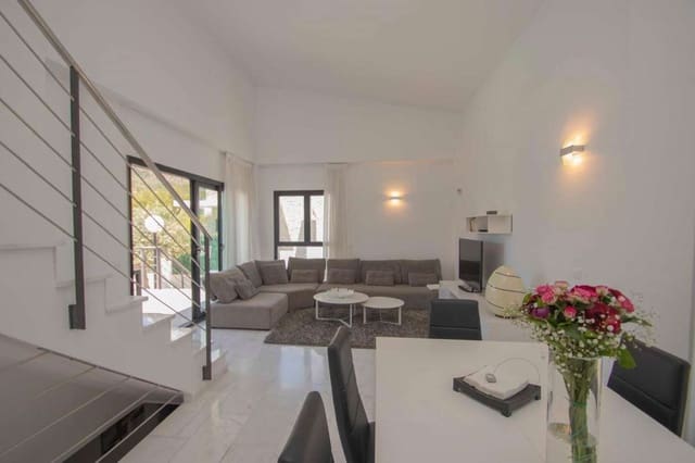 3 bedroom Villa for sale in Polop with pool garage - € 530,000 (Ref: 9380948)