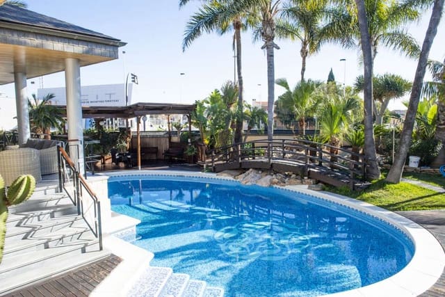 5 camera da letto Villa in vendita in San Pedro del Pinatar ciudad, San Pedro del Pinatar con piscina garage - 1.500.000 € (Rif: 9381066)