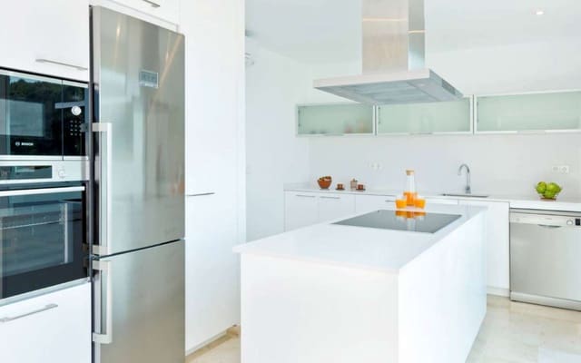 4 chambre Villa/Maison à vendre à Alhama Springs, Altea avec piscine garage - 2 146 000 € (Ref: 9381084)