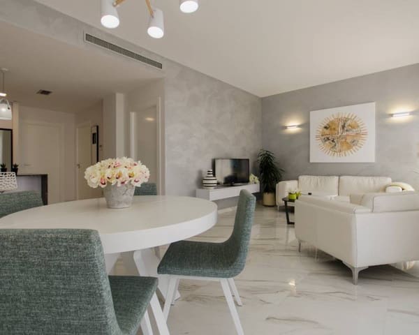 3 soveværelse Villa til salg i Campoamor, Orihuela med swimmingpool - € 975.000 (Ref: 9381138)