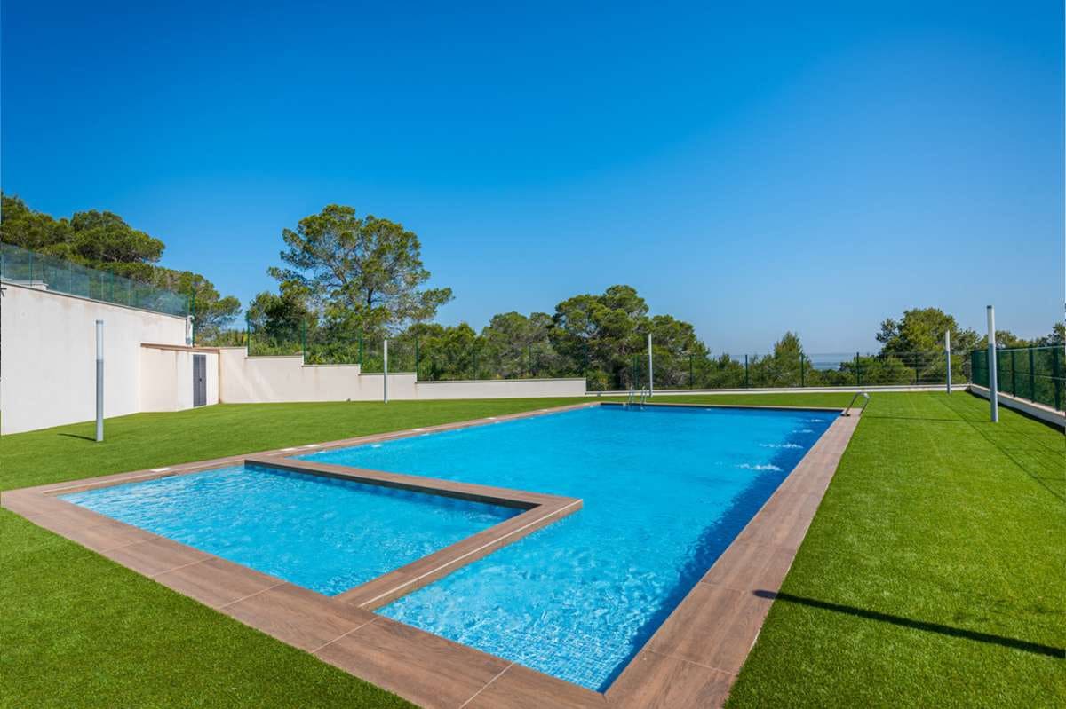 3 makuuhuone Bungalow myytävänä paikassa San Miguel de Salinas mukana uima-altaan 
autotalli - 415 000 € (Ref: 9381165)